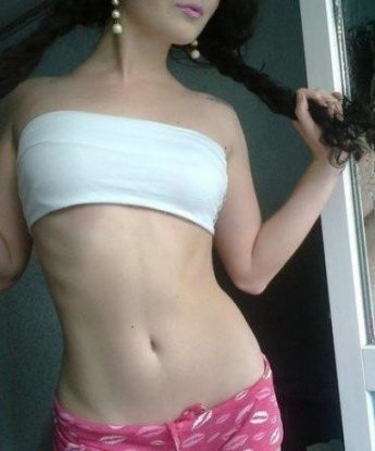 Горячая блондинка ждет встречи с истинным ценителем женской красоты. Позволь мне погрузить тебя в мир страсти и чувств – ты это заслуживаешь! 3937, 27 лет